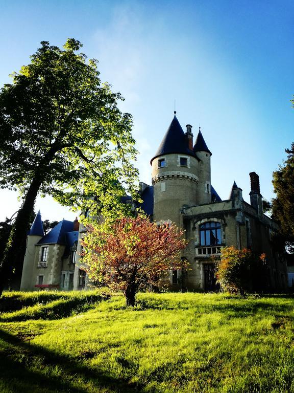 Chateau St.Gaultier Saint-Gaultier Exteriör bild